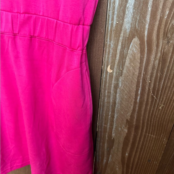 Vibrant Fuchsia Short Sleeve Dress - Picture 3 of 5